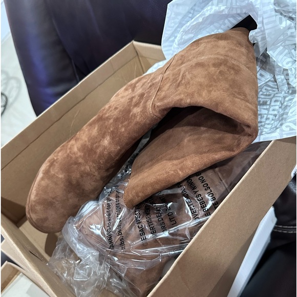 Size 8/Brand New in Box (Chestnut & Black) - Picture 13 of 16